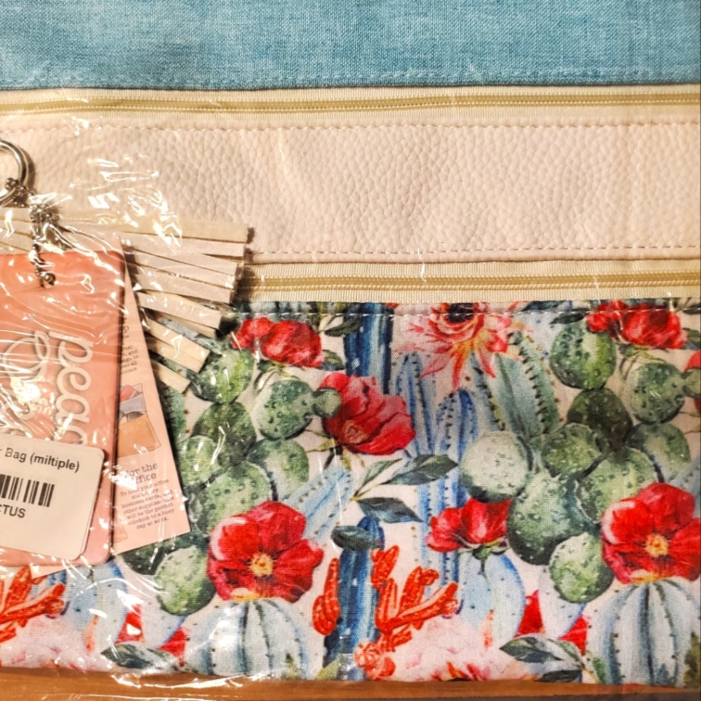 Peachy Okeen Versi Double Zipper Bag Cactus